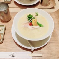 ポケモントレーナーみゆきが食べた梅田の「銀座 篝」の鶏白湯SOBA