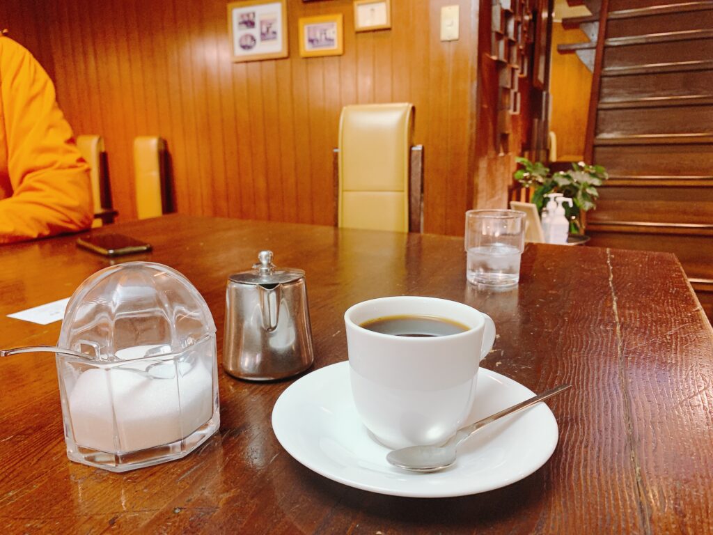 ポケモントレーナーみゆきが長居できるカフェとして見つけた四天王寺の「カフェ・ド・サン」のコーヒー